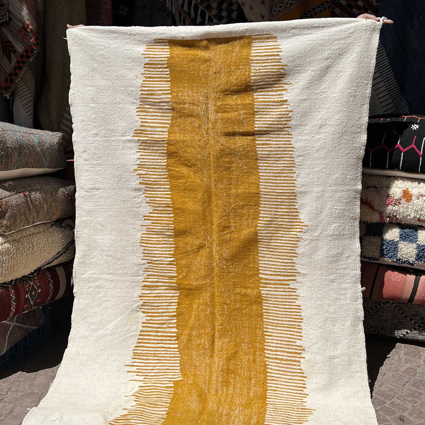 Tapis Berbère Kilim • Motif ocre jaune