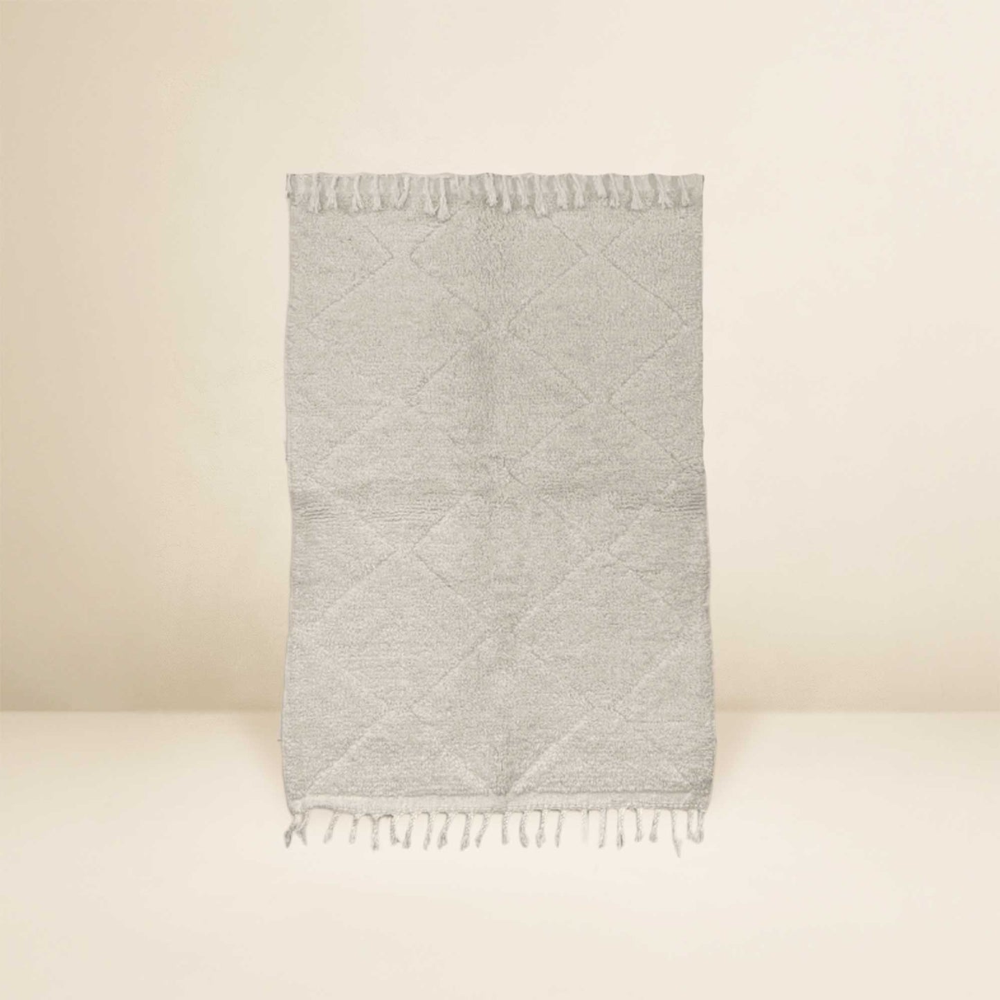 Tapis Berbère Beni Ouarain • Design minimaliste en losanges blanc