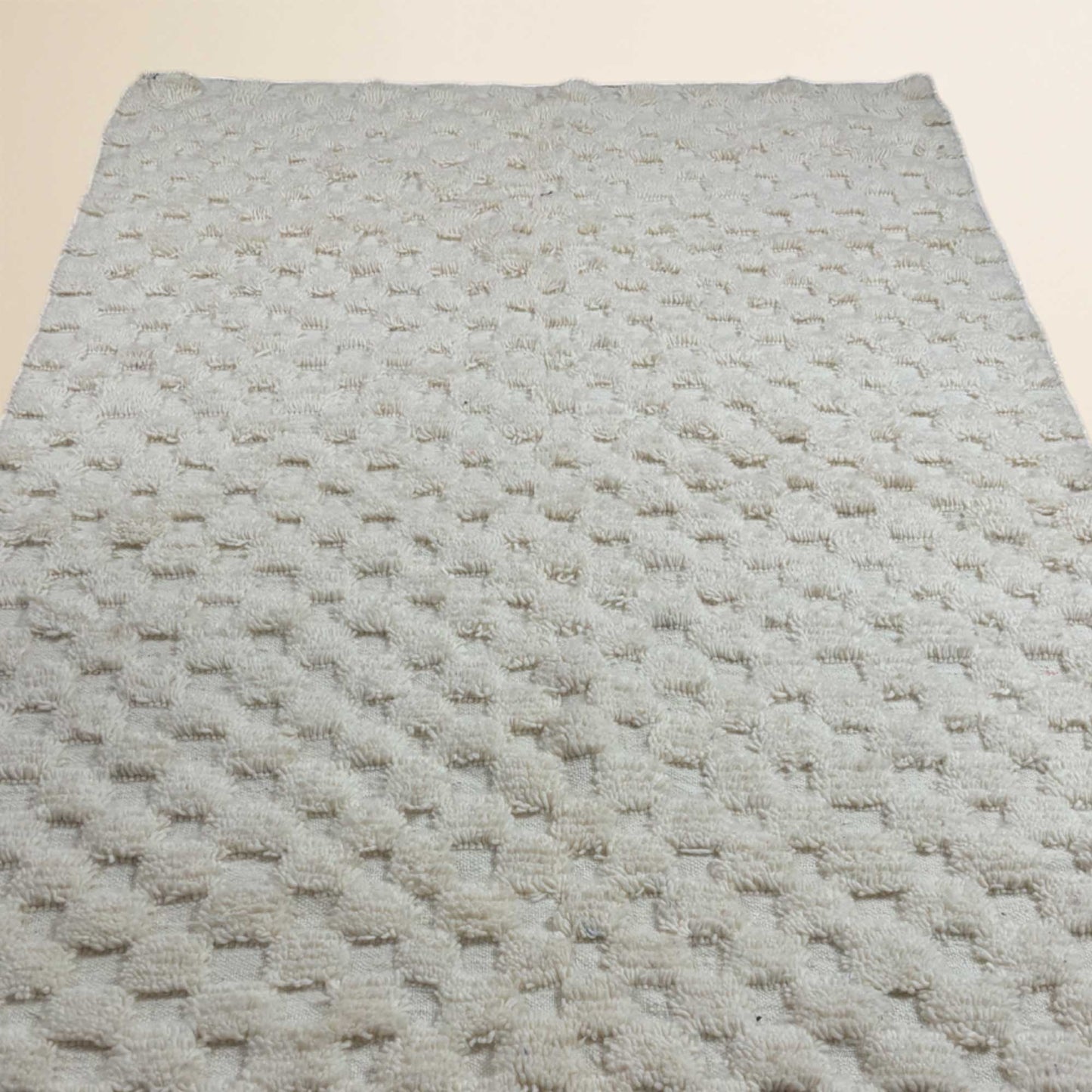 Beni Ouarain Berber Rug • Textured white tile pattern