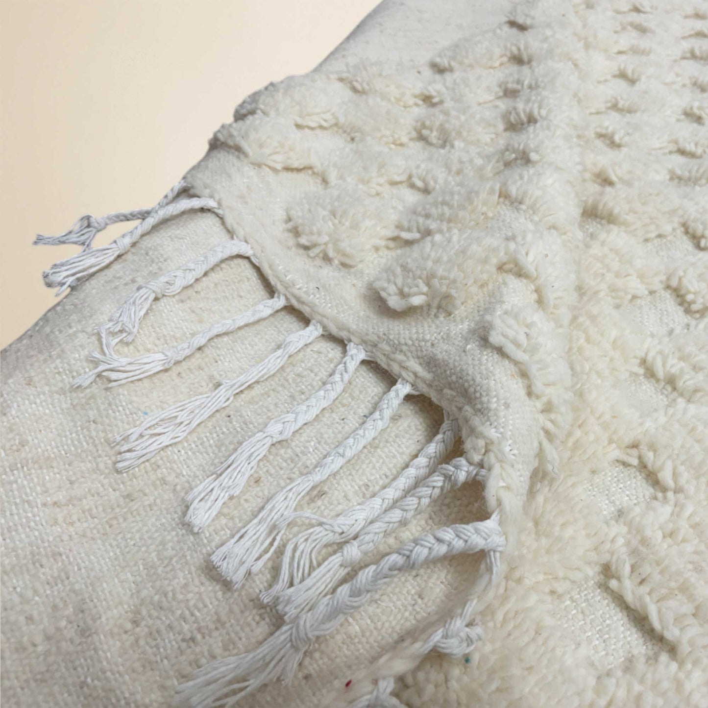 Beni Ouarain Berber Rug • Textured white tile pattern