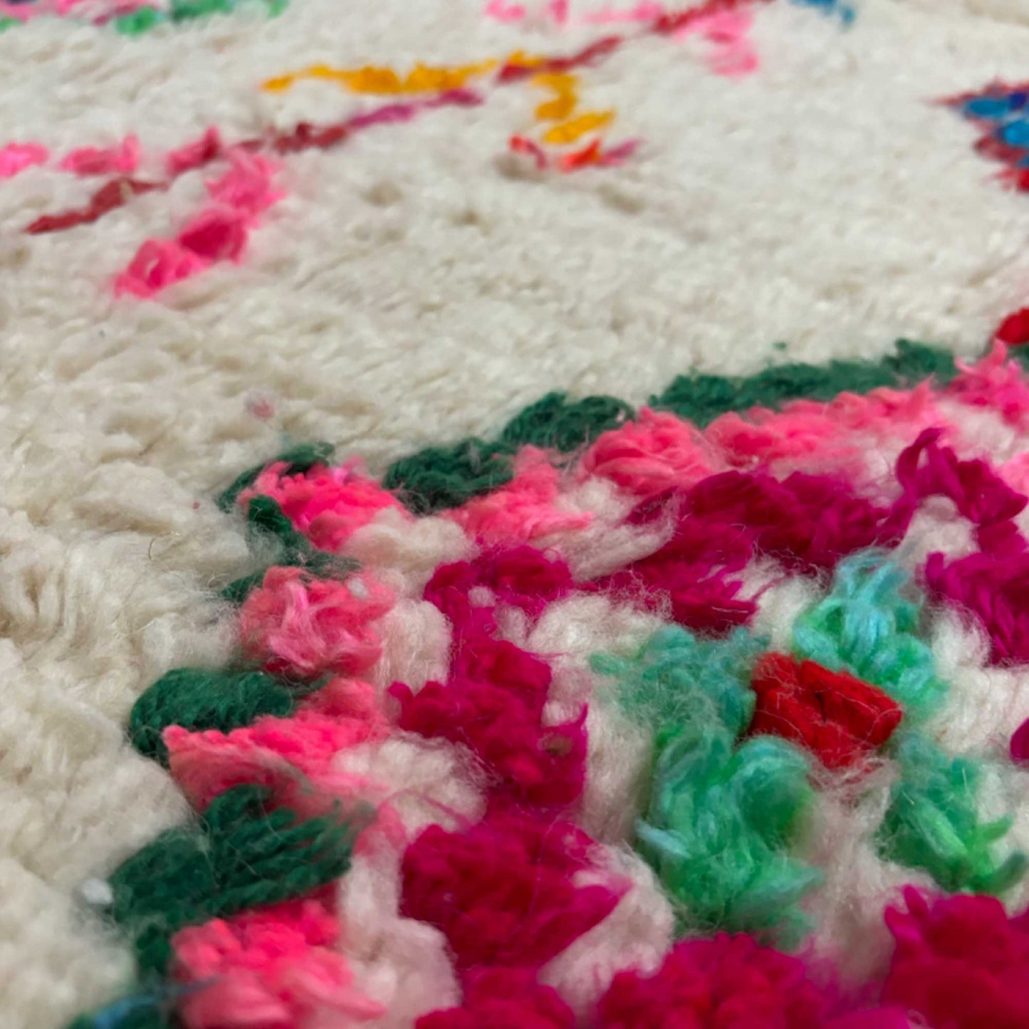 Tapis berbère Azilal coloré • Motifs losanges multicolores