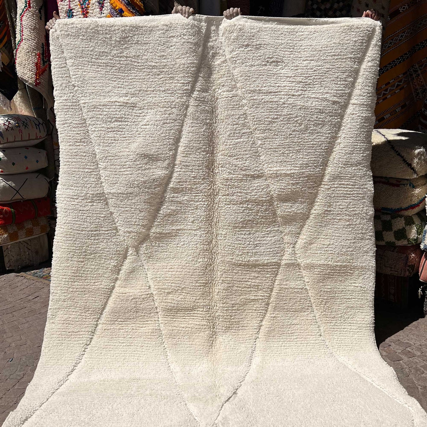 Tapis berbère Beni Ouarain • Grand motif losanges blancs minimaliste