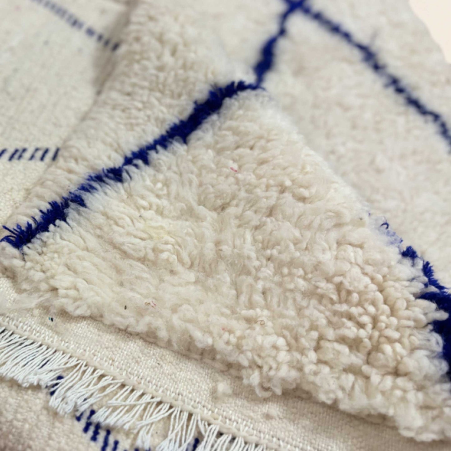 Tapis berbère Beni Ouarain • Motif losanges bruns sur fond beige