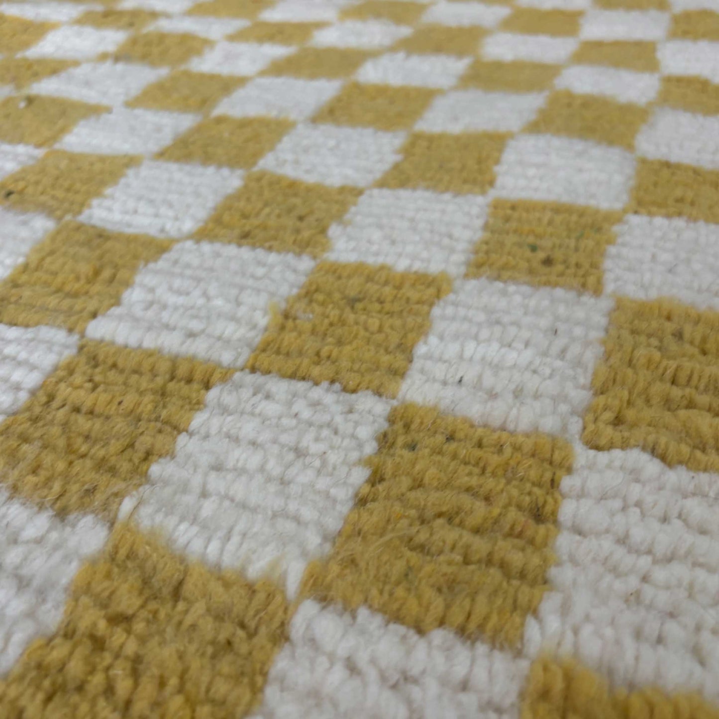 Tapis berbère Beni Ouarain • Motif damier vert citron et jaune