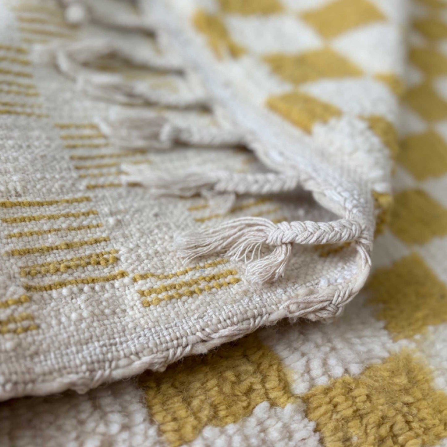 Tapis berbère Beni Ouarain • Motif damier vert citron et jaune